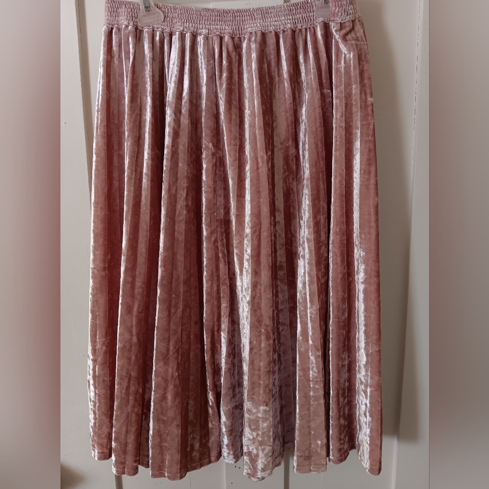 A New Day Crushed Velvet Skirt Size XL